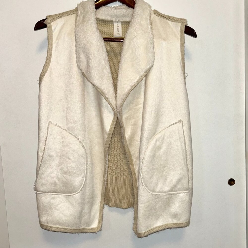 Mia & Tess Faux Suede Wrap Vest with Fuzzy Collar and Knit Back Acrylic Size S/M